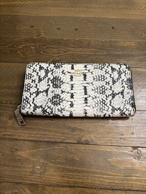 Coach Accordian Zip Wallet in Python-Embossed Leather